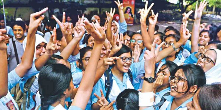 এসএসসির ফল প্রকাশ