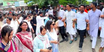 সারাদেশে সীমান্তে দাদাদের বাহাদুরির দিন শেষ হয়েছে : নাহিদ ইসলাম