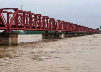কুড়িগ্রামে নদ-নদীতে পানি বাড়লেও বিপদসীমার নিচে প্রবাহিত হচ্ছে 