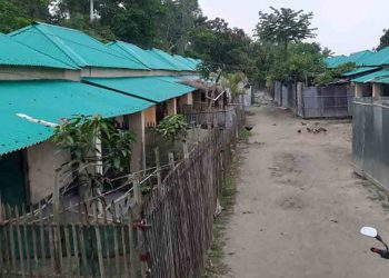 কুড়িগ্রামে আশ্রয়ণ প্রকল্পের ঘরে থাকেন না আশ্রয়িতারা, চলছে বিক্রির হিড়িক