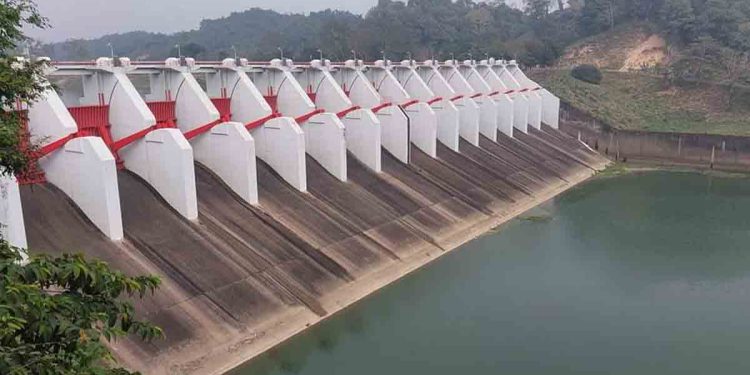 বন্ধ করে দেয়া হলো কাপ্তাই বাঁধের ১৬ জলকপাট