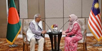 মালয়েশিয়ায় ‘গ্র্যাজুয়েট প্লাস’ ভিসা: বাংলাদেশি শিক্ষার্থীদের জন্য নতুন সুযোগ