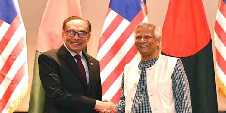 সোমবার মালয়েশিয়া যাচ্ছেন প্রধান উপদেষ্টা