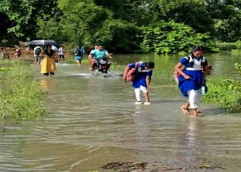 জুরাছড়ি উপজেলার নির্মাণ করা সড়কগুলোর বেহাল দশা, বেড়েছে ভোগান্তি 