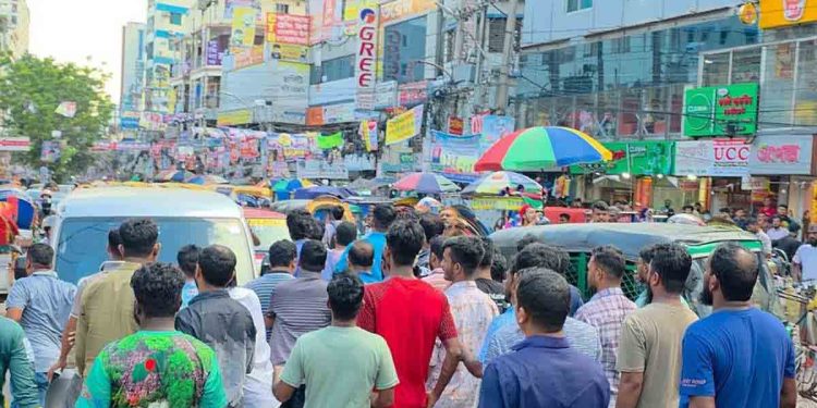 রাজধানীতে আওয়ামী লীগের ঝটিকা মিছিল, আটক ৩০
