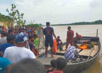 গোদাগাড়ীতে নৌকাডুবিতে একজনের মৃত্যু, দুজন নিখোঁজ