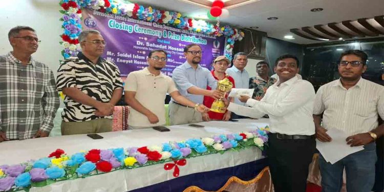 চট্টগ্রাম বিভাগীয় সিরিজ দাবায় অপরাজিত চ্যাম্পিয়ন সাকলাইন, মহিলা বিভাগে সেরা নুসরাত