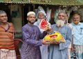 চাঁপাইনবাবগঞ্জে খালেদা জিয়ার রোগমুক্তি কামনায় খাদ্য ও নগদ অর্থ বিতরণ