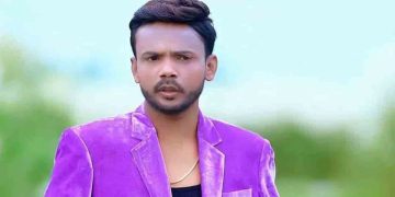 হামলার শিকার হয়ে হাসপাতালে ভর্তি হিরো আলম