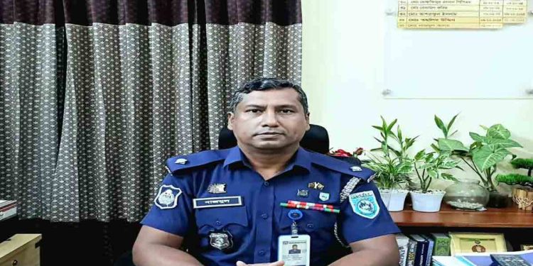 প্রত্যাহারের ৮ দিন পর রাজারহাট থানার ওসি পুনর্বহাল