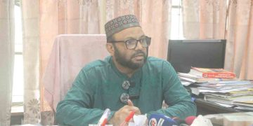 নারী শিক্ষার্থীর পোশাক নিয়ে ইবি শিক্ষকের আপত্তিকর মন্তব্যের অডিও ফাঁস