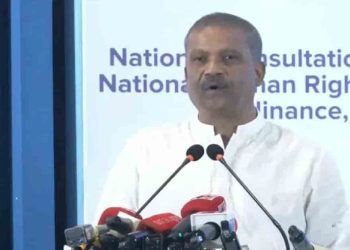 উপদেষ্টাদের কারও সেফ এক্সিটের প্রয়োজন নেই : আসিফ নজরুল