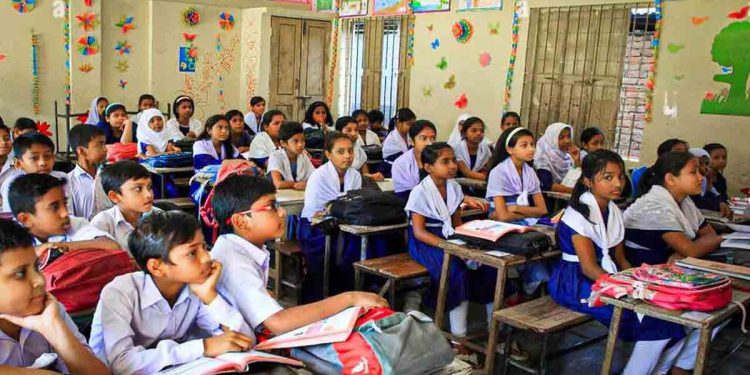 সারাদেশে সরকারি-বেসরকারি বিদ্যালয়ে ভর্তি বিজ্ঞপ্তি প্রকাশ