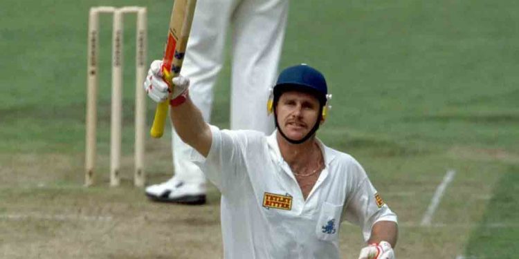 মারা গেছেন কিংবদন্তি ক্রিকেটার রবিন স্মিথ