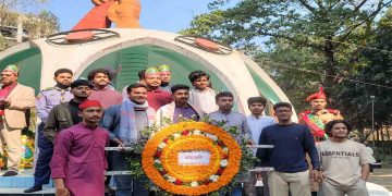 মহান বিজয় দিবসে ইবি প্রেস ক্লাবের শ্রদ্ধা