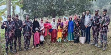 ভারত থেকে সীমান্ত দিয়ে অবৈধ অনুপ্রবেশের সময় ২৭ জন আটক