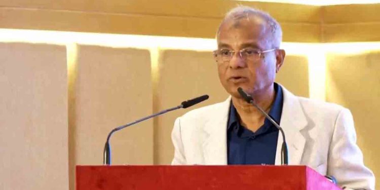 সীমান্ত সমস্যা সমাধানে কৌশলি হতে হবে: স্বরাষ্ট্র উপদেষ্টা