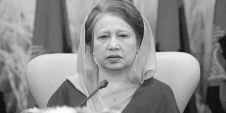 খালেদা জিয়ার জানাজা বুধবার দুপুর ২টায়