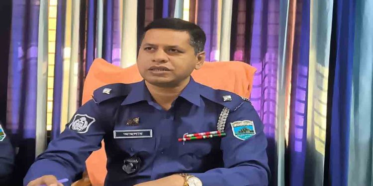 নাচোলে সদ্য যোগদানকৃত ভারপ্রাপ্ত কর্মকর্তা (ওসি)’র সাথে সাংবাদিকদের মতবিনিময় অনুষ্ঠিত 