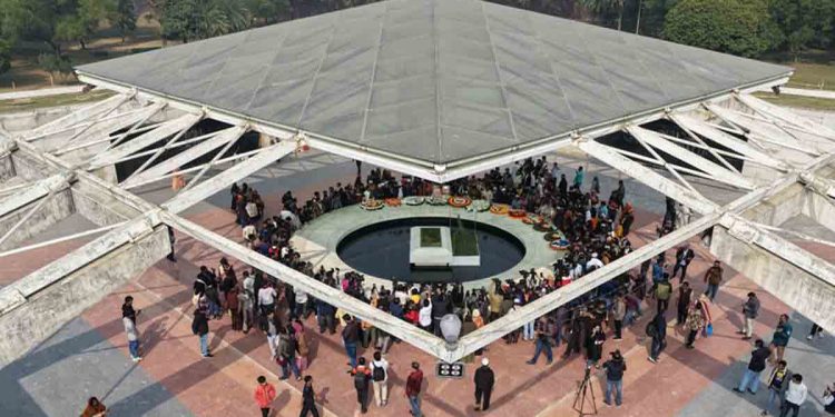 খালেদা জিয়ার সমাধিস্থল সর্বসাধারণের জন্য উন্মুক্ত