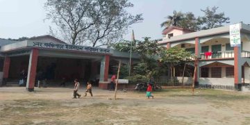 গাইবান্ধায় ইউপি প্যানেল চেয়ারম্যানের বিরুদ্ধে অতিরিক্ত ট্যাক্স আদায় ও সচিবকে হুমকির অভিযোগ