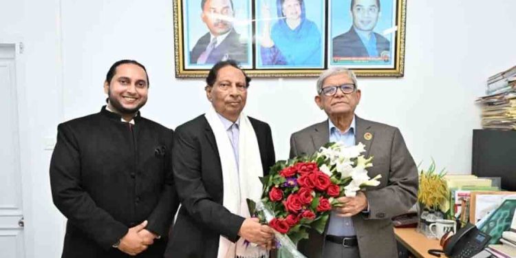 বিএনপিতে যোগ দিলেন সাবেক তথ্য প্রতিমন্ত্রী আবু সাইয়িদ