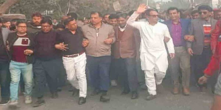 নাচোলে ধানের শীষের পথসভা জনসমুদ্রে পরিণত হয়েছে