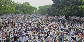 ঐতিহাসিক শোলাকিয়ায় ঈদ জামাতে জনসমুদ্র