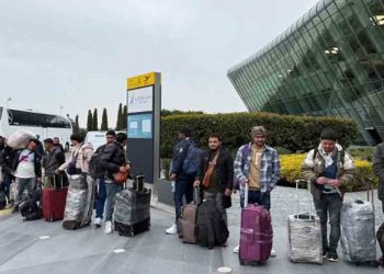 ইরান থেকে দেশে ফিরলেন ১৮৬ বাংলাদেশি