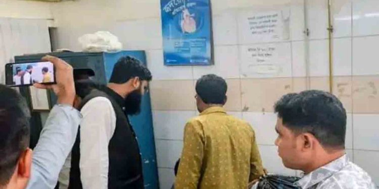 কুড়িগ্রাম সদর হাসপাতালে হঠাৎ পরিদর্শনে গিয়ে দেখলেন অব্যবস্থাপনা, ক্ষুব্ধ কুড়িগ্রাম-২ এমপি