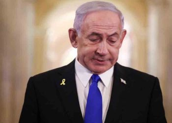 নেতানিয়াহুর কার্যালয়ে ক্ষেপণাস্ত্র হামলা চালিয়েছে ইরান