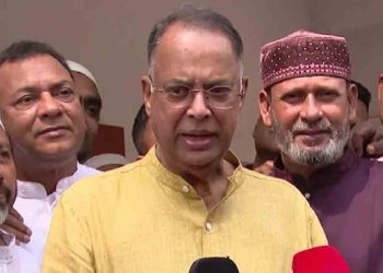 আতঙ্কিত না হয়ে প্রয়োজন অনুযায়ী তেল নেয়ার আহ্বান জ্বালানিমন্ত্রীর