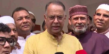 আতঙ্কিত না হয়ে প্রয়োজন অনুযায়ী তেল নেয়ার আহ্বান জ্বালানিমন্ত্রীর