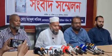 চাঁপাইনবাবগঞ্জে খাদ্যবান্ধব কর্মসূচির নামে প্রতারণা, ৮ কোটি টাকা হাতিয়ে নেওয়ার অভিযোগ