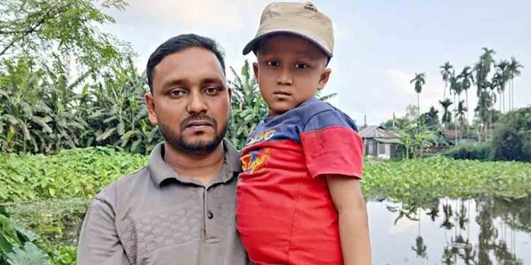 কুড়িগ্রামের শিশু ফাহিমকে বাঁচাতে প্রয়োজন আরো ৬ লাখ টাকা