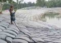 কুড়িগ্রামের রাজারহাটে তিস্তার বাম তীর রক্ষা প্রকল্পে অনিয়ম, দুর্নীতি ও নিম্নমানের কাজের অভিযোগ