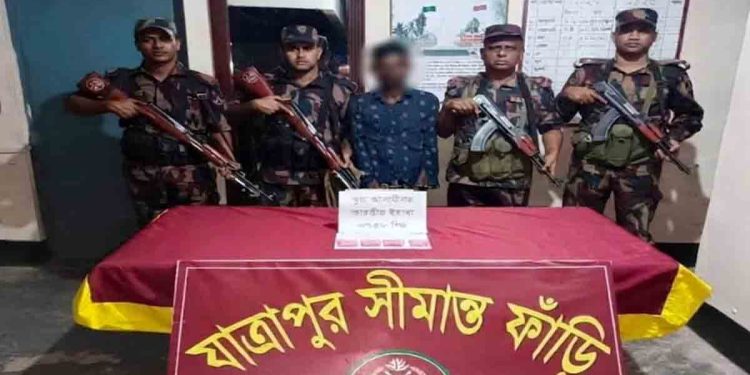 কুড়িগ্রামে ৭৩৮ পিস ভারতীয় ইয়াবাসহ আটক ১