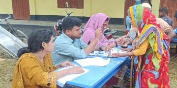 কুড়িগ্রামের চরাঞ্চলের সাত শতাধিক মানুষ পেলেন ফ্রি চিকিৎসা সেবা