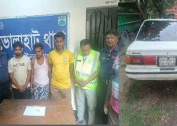 চাঁপাইনবাবগঞ্জের ভোলাহাটে প্রাইভেট গাড়ীতে “ইয়াবা” পাচার আটক ৪ 