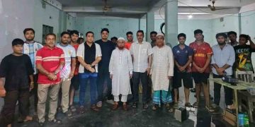 ফুটবল বিশ্বকাপকে ঘিরে ভালুকা পৌরসভার ৯টি ওয়ার্ডে ২৬টি প্রজেক্টর বিতরণ করলেন আলহাজ্ব হাতেম খান