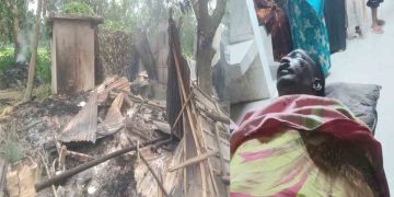 ভোলাহাটে পূর্বশত্রুতার জেরে বাড়িতে আগুন : নিহত ১, আহত ১২