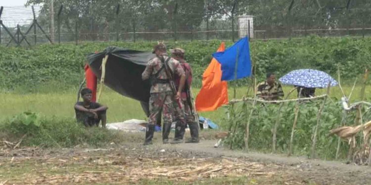 কুড়িগ্রামের রৌমারী সীমান্তে শূন্যরেখায় আটকে ৫ যুবক, ১০ দিনেও মেলেনি মুক্তি