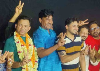 শিল্পী সমিতির সভাপতি শিবা শানু, সম্পাদক জয় চৌধুরী
