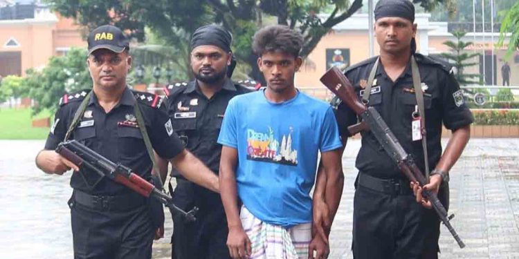 রাজশাহীতে ৭ বছরের শিশু ধর্ষণ: ৮ ঘণ্টার মধ্যেই র্যাবের জালে অভিযুক্ত রাজশাহী