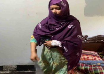 মাদক ব্যবসার প্রতিবাদ করায় প্রবাসীর স্ত্রীকে কুপিয়ে জখম