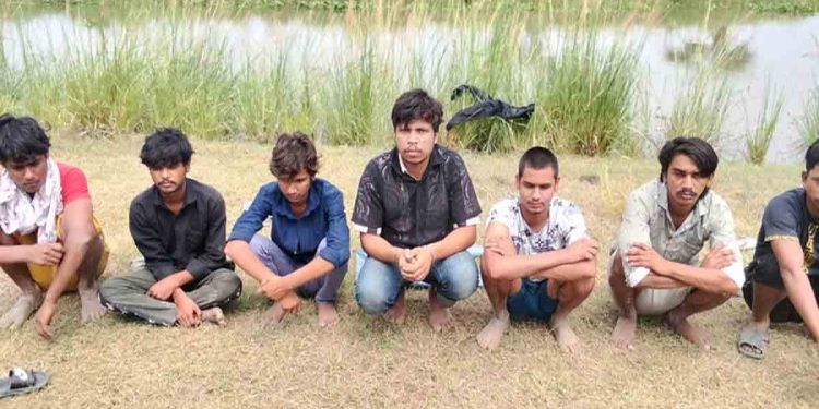 চাঁপাইনবাবগঞ্জ সীমান্তে ৭ জনকে বিএসএফের পুশইনের চেষ্টা