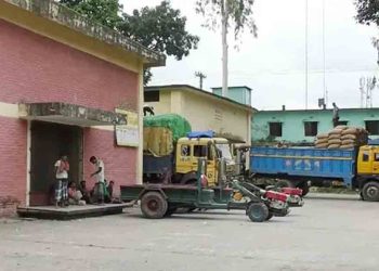 কুড়িগ্রামে সরকারি ধান সংগ্রহে সিন্ডিকেটের দৌরাত্ম, বঞ্চিত প্রকৃত কৃষকেরা
