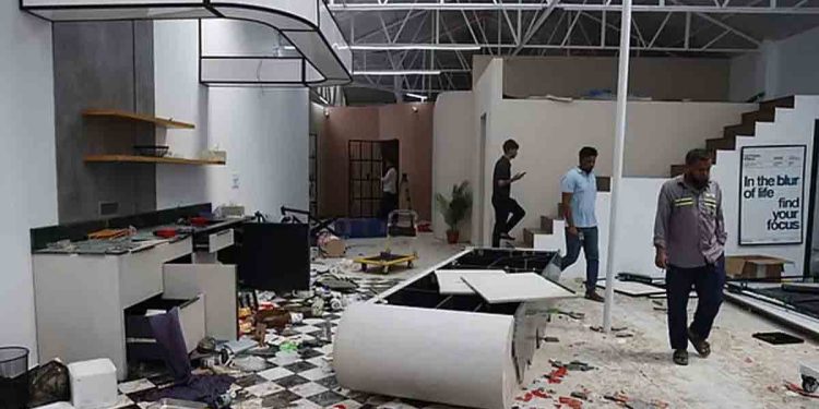 সালমান মুক্তাদিরের স্টুডিও ভাঙচুরের মূলহোতাসহ গ্রেপ্তার ৪