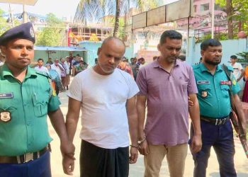 রাজশাহীতে জাল টাকা দিয়ে স্বর্ণের চেইন প্রতারণা: গ্রেপ্তার ২