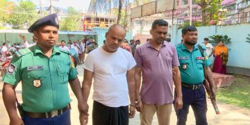 রাজশাহীতে জাল টাকা দিয়ে স্বর্ণের চেইন প্রতারণা: গ্রেপ্তার ২